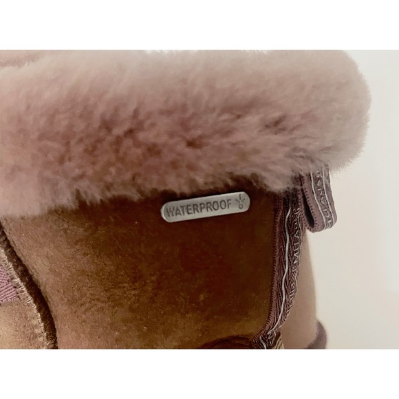 EMU Australia Women's Blurred Suede &
Sheepskin Boots - Picture 7 of 10